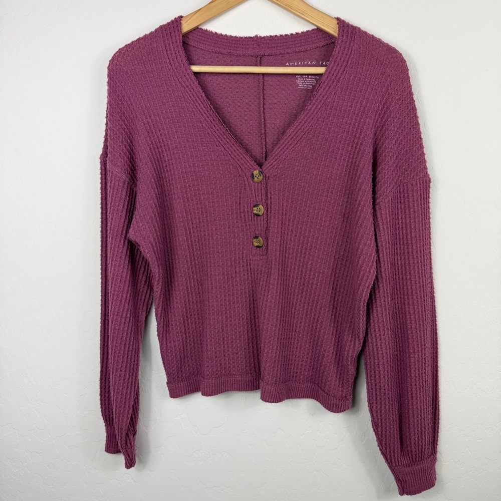 American‎ Eagle Women's Waffle Knit Henley Top V-neck Size XS/S